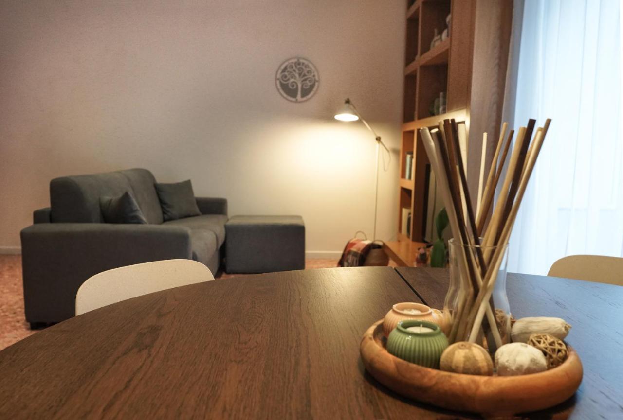 Apartment Porta Vicari With View In Downtown