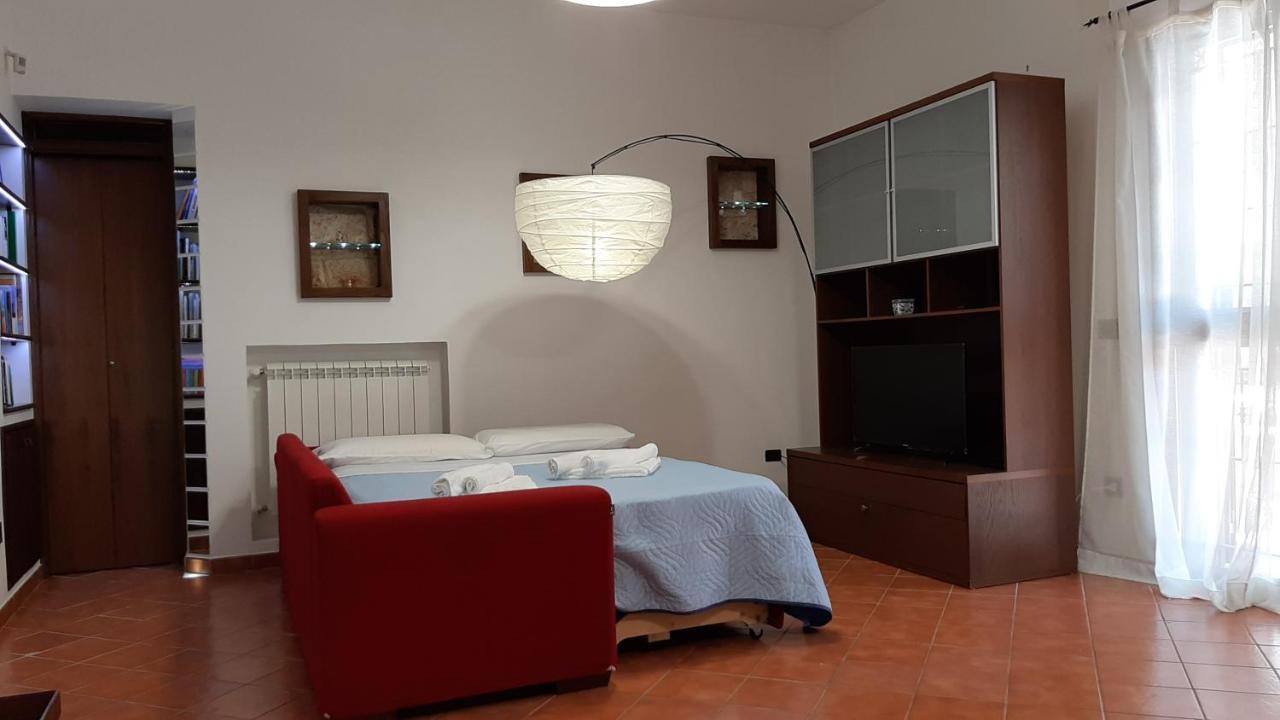 A Giusino 55-holiday With Terrace Near Mondello