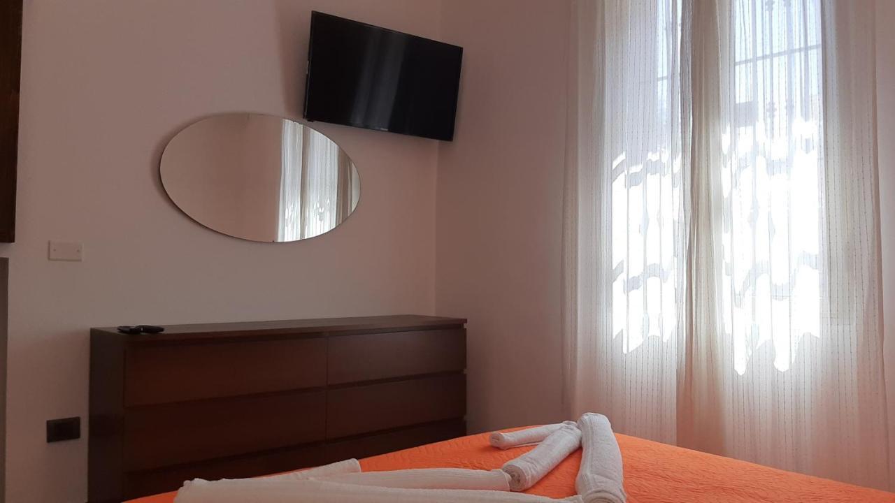 A Giusino 55-holiday With Terrace Near Mondello Palermo