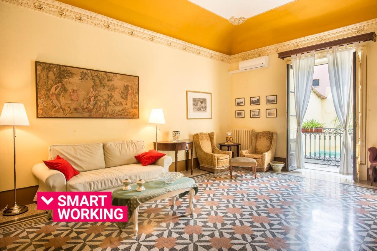 Holiday home Casa D'arte Ugdulena Con Piscina E Terrazza
