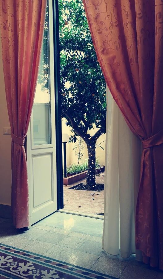 Le Rose Del Viale Guest house *