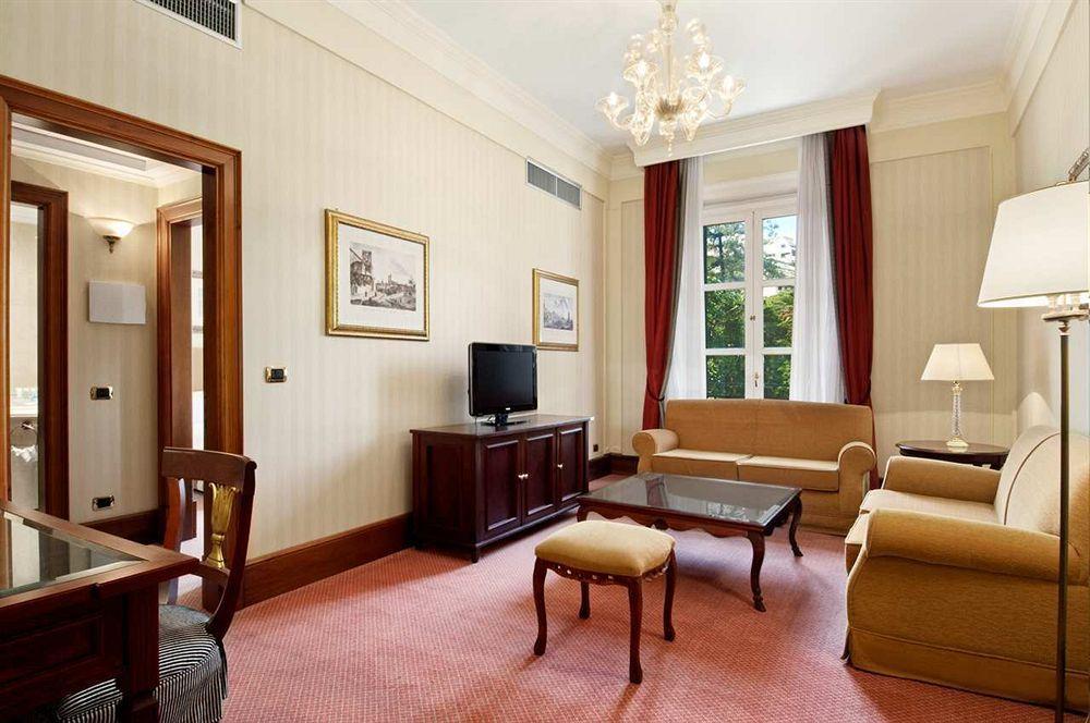 Excelsior Palace Hotel