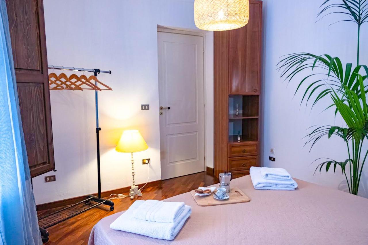 Charming Studio In The Heart Of Historic Center Apartment Palermo