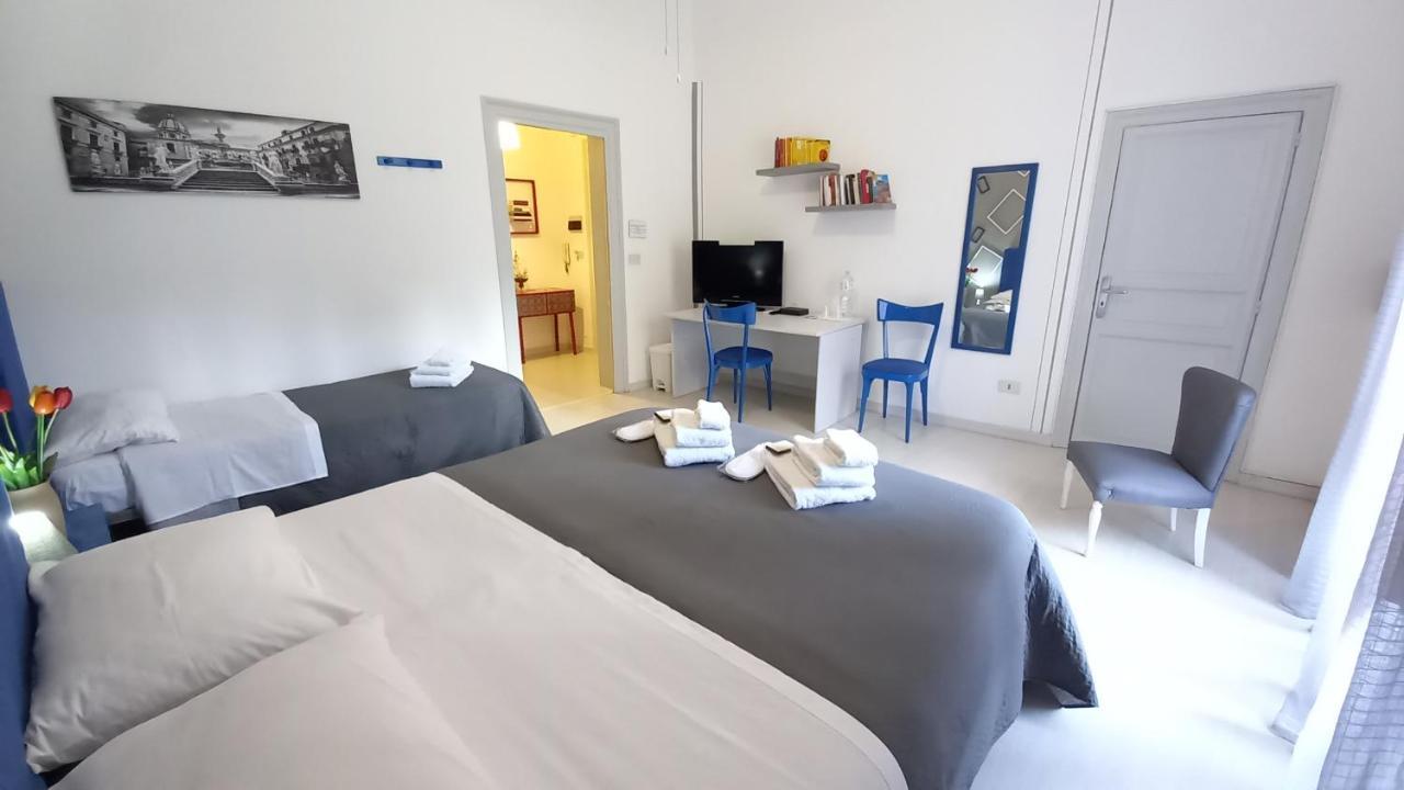 Bed&book Palazzo Cutelli Bed & Breakfast