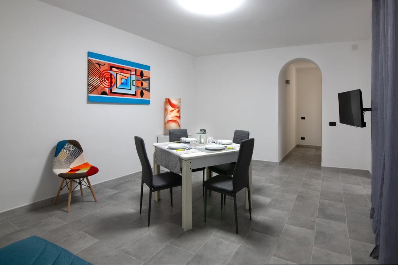 Lampionelli House *