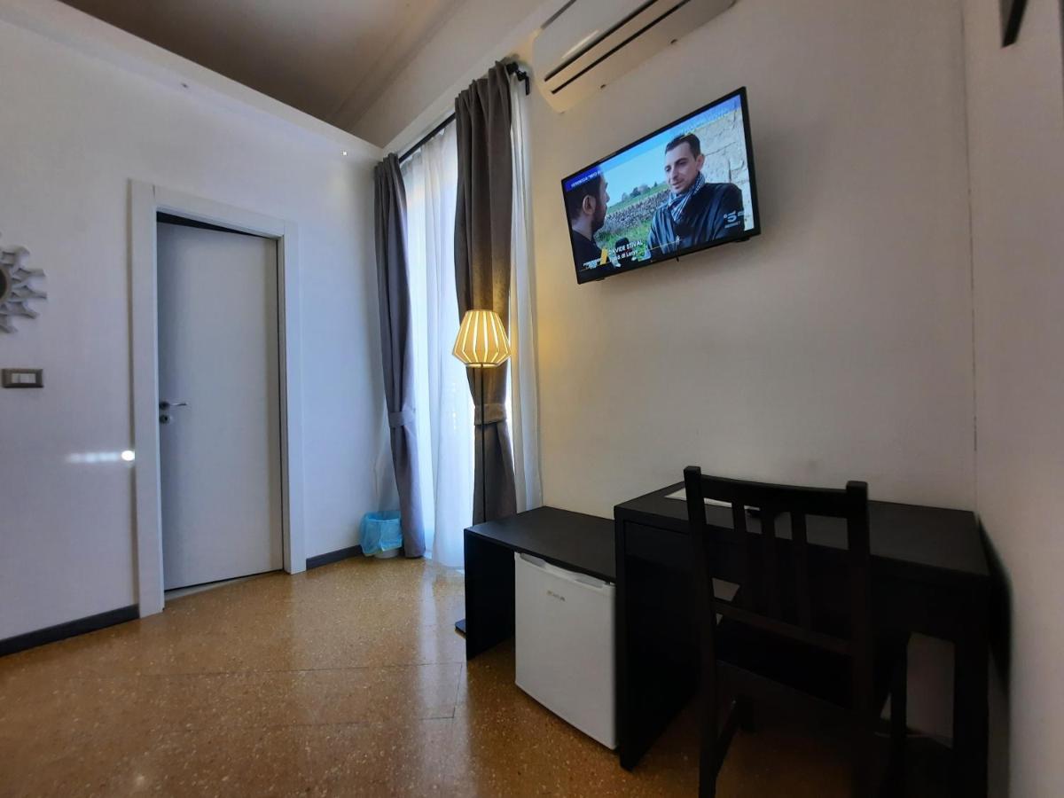 Politeamari Guest house