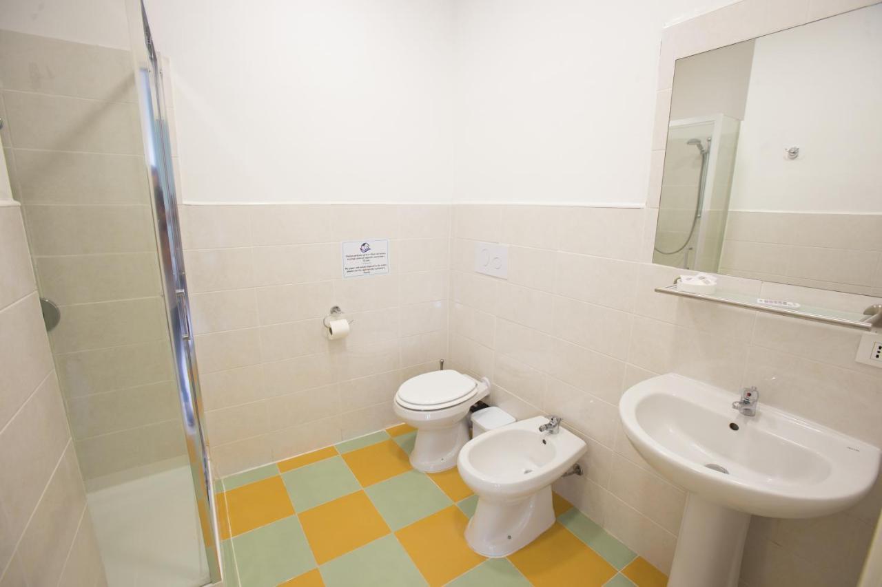 Central 128 Guest house
