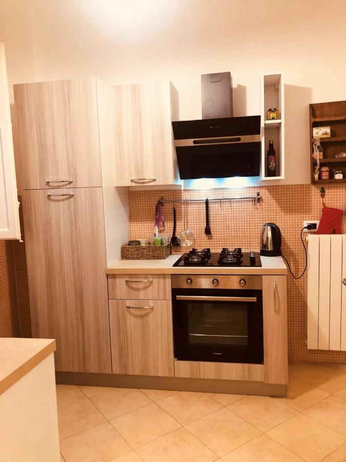 Luminosissimo Grande Nel Centro Di Apartamento Palermo