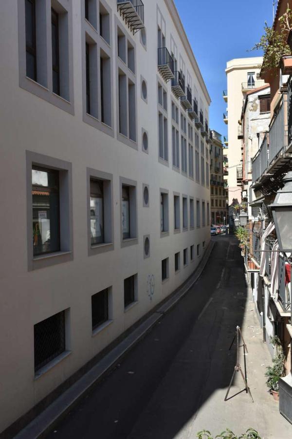 Dimora Maqueda Apartment