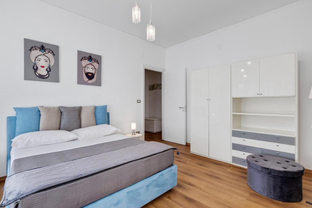 Apartamento Residenza Dei Poeti - Roomy And Modern Flat *