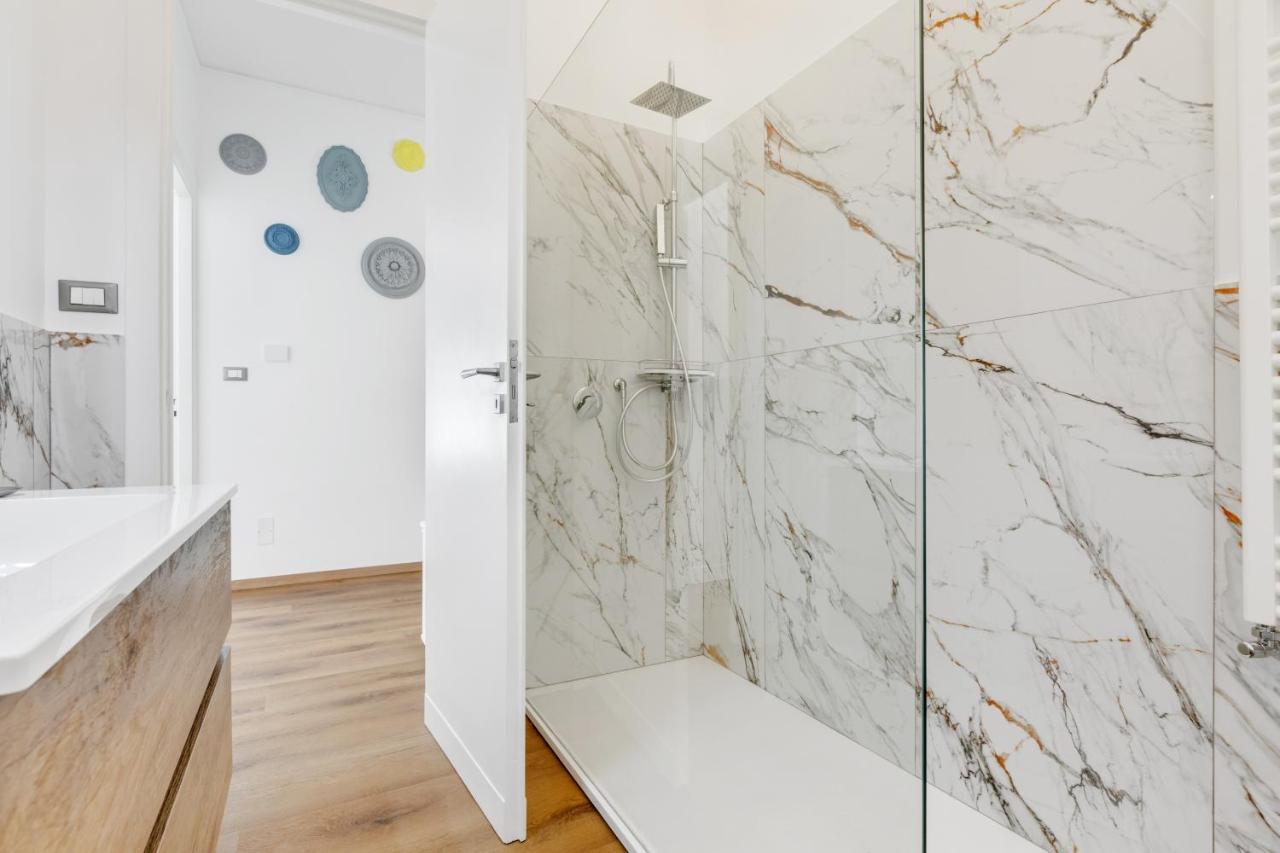 Apartamento Residenza Dei Poeti - Roomy And Modern Flat *