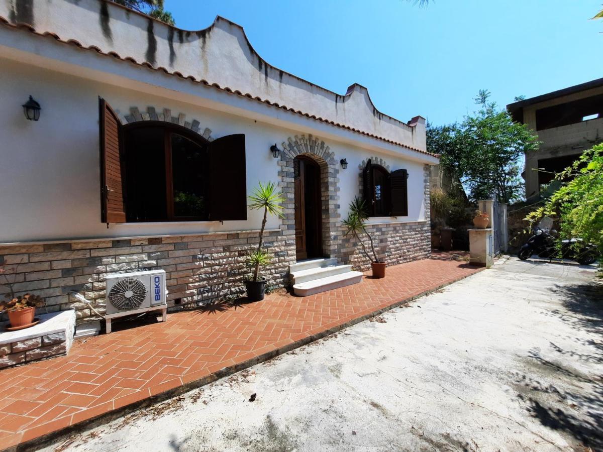 House Baldanza By The Sea