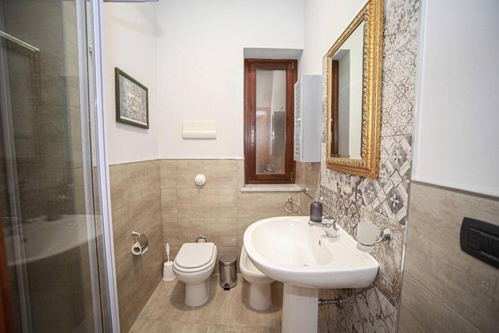 Apartment Con Terrazza Al Centro Storico. Palermo