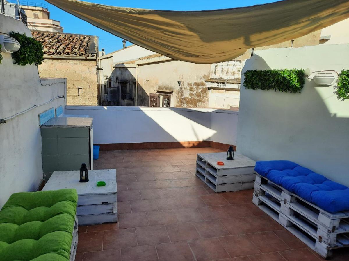 La Terrazza Sul Vicolo Gasthof Palermo