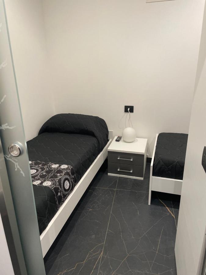 Vacanze Donna Ina Apartment Palermo