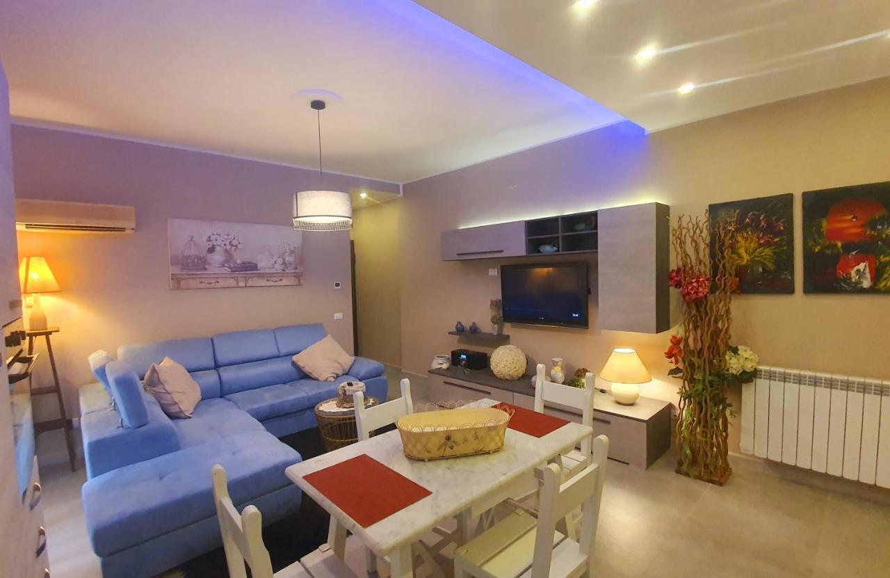 Rosa Apartament *