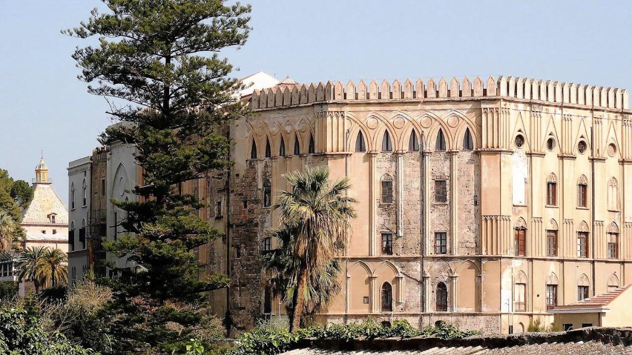Porta Vicari With View In Downtown * Palermo
