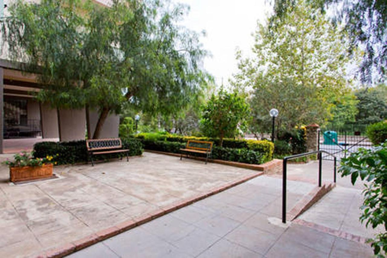 Homestay And Private Bathroom Between Mondello Beach And Old Town! Free Park! *
