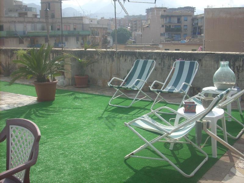 Camelot 3* Palermo