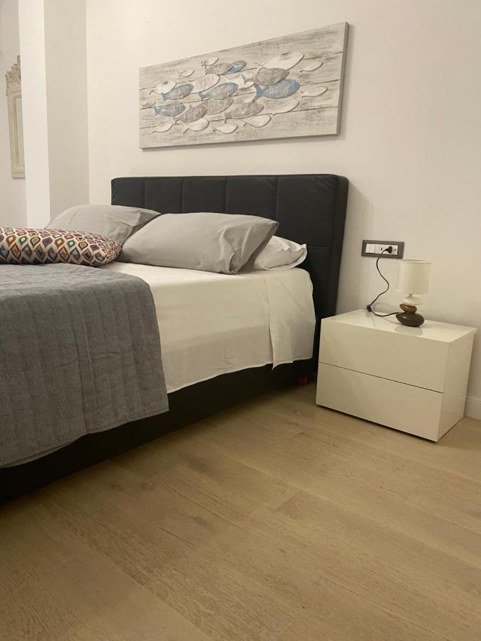 Apartment Delle Palme Elegante Monolocale In Centro
