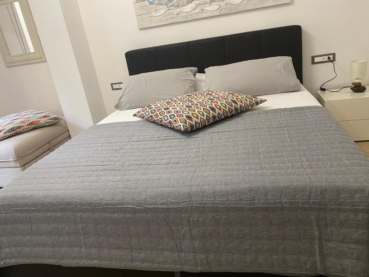 Appartamento Delle Palme Elegante Monolocale In Centro *