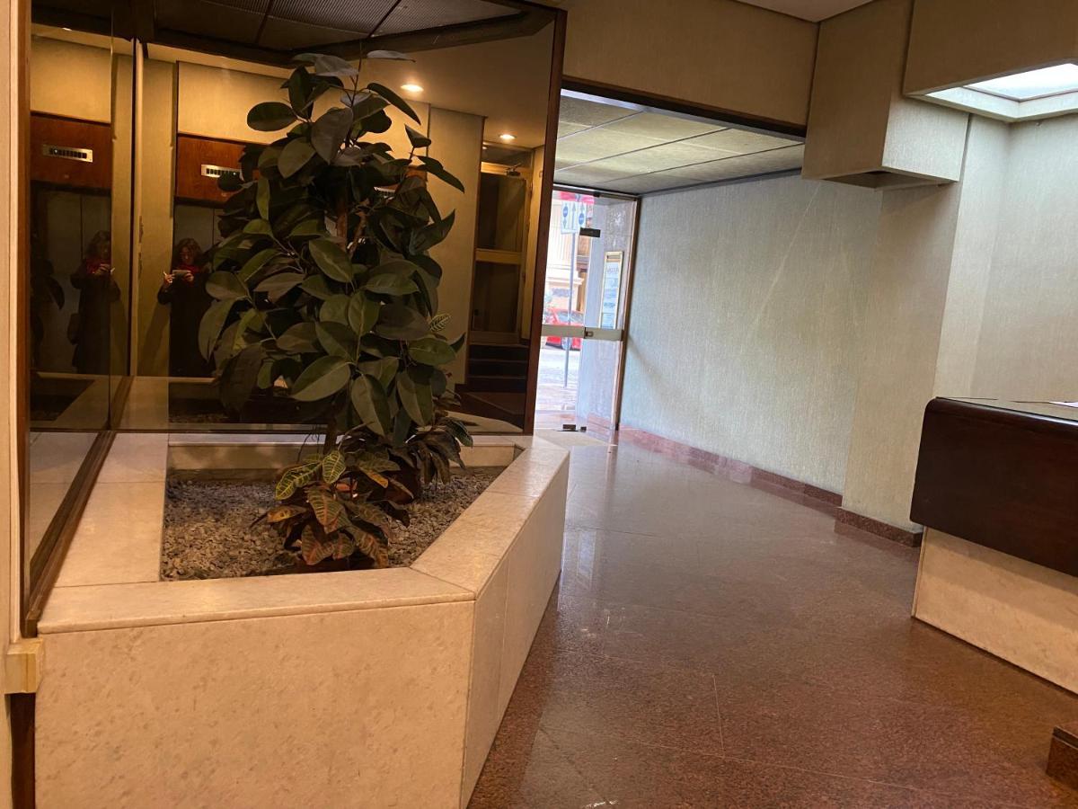 Delle Palme Elegante Monolocale In Centro Appartamento *