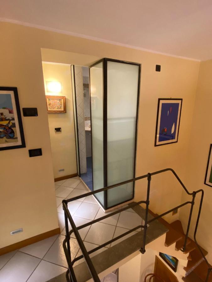 Voile Rouge Apartment Palermo