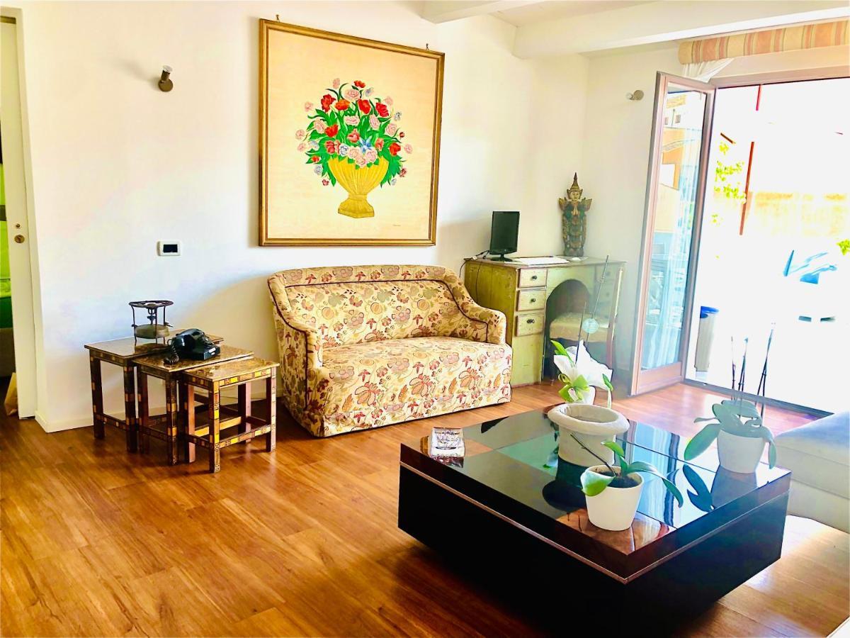 Apartment Meetup On The Terrace View With Private Parking *