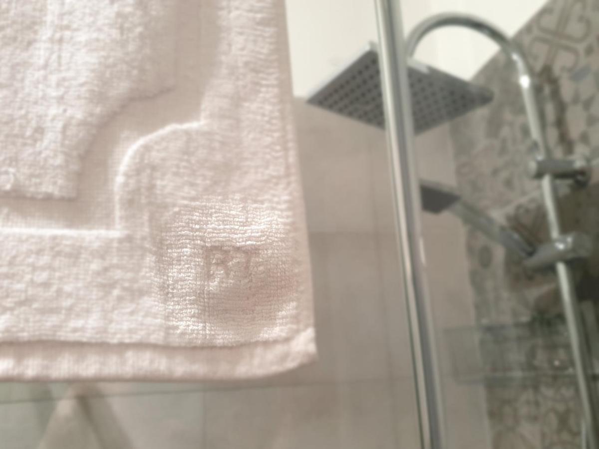 Residenza Tarzanà Affittacamere *