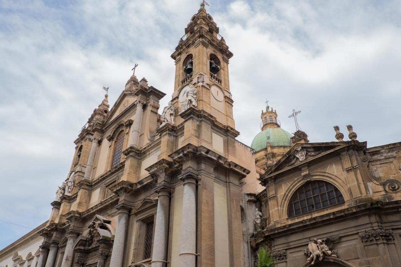 Charming House In The Historic Center Of * Palermo