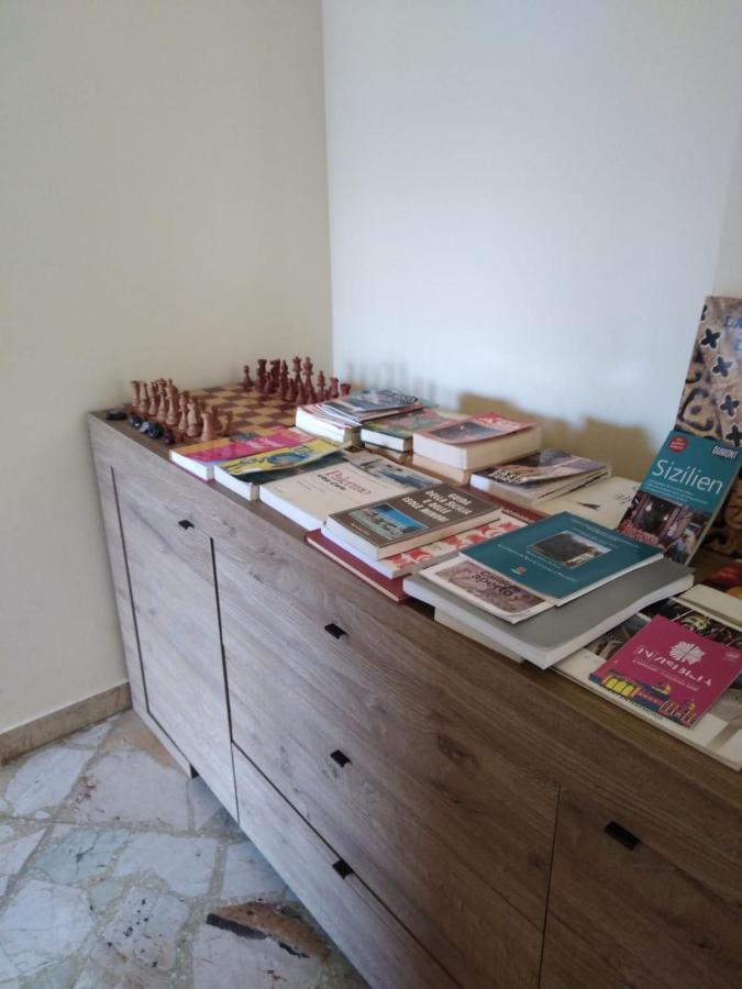 Acomodação com café da manhã  Magione Apartment&rooms Palermo