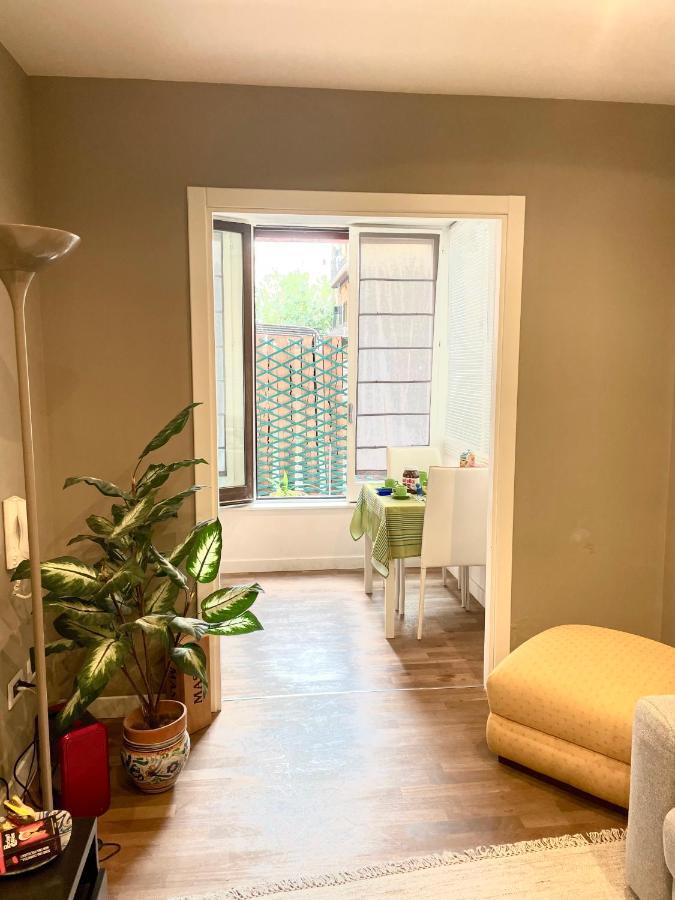 Heloise42 Apartment
