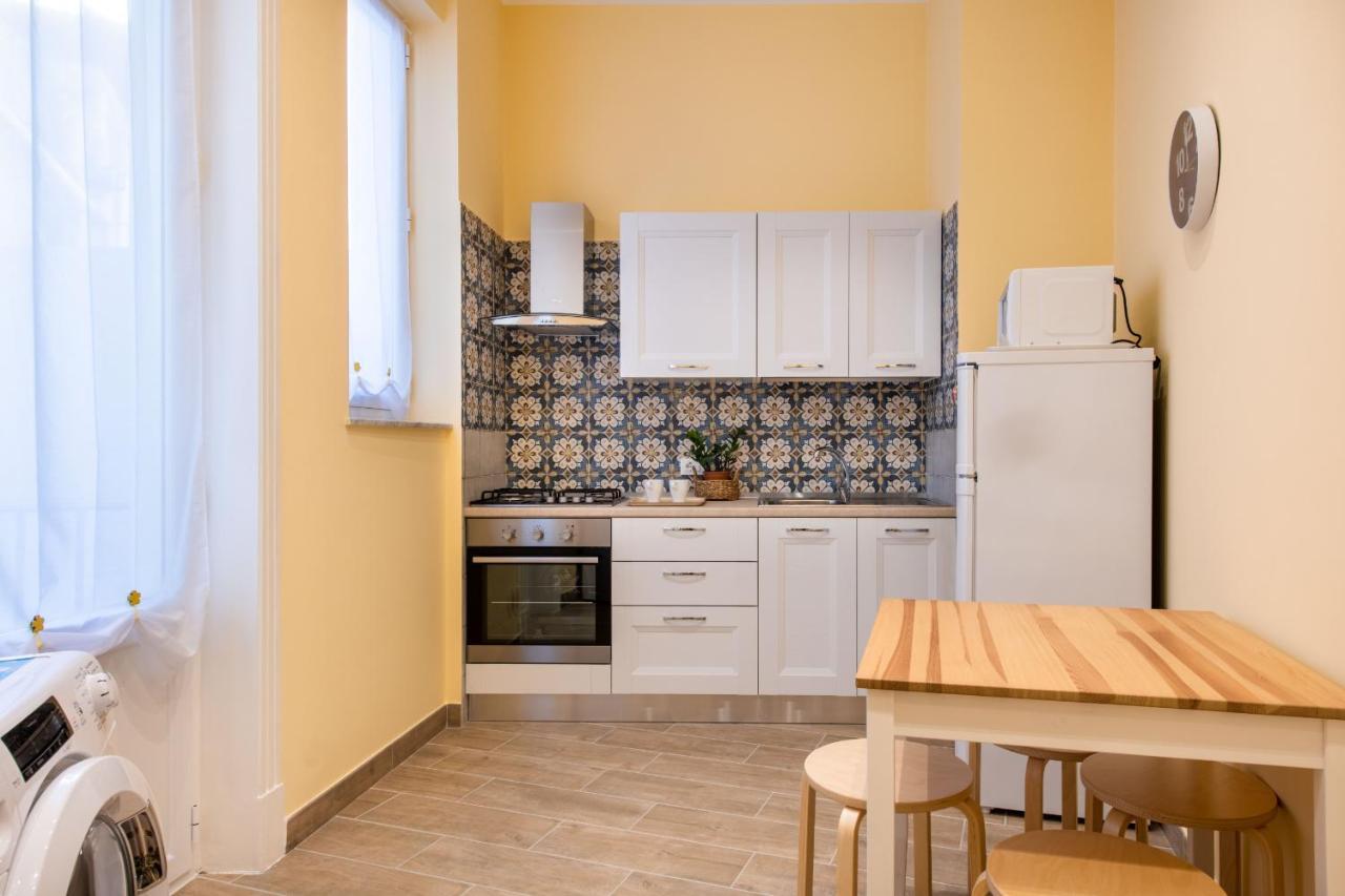 Casa Rorro' Nei Pressi Di Via Roma By Wonderful Italy