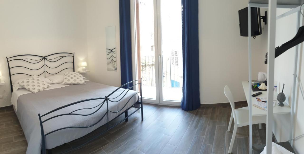 Affittacamere Residenza Tarzanà *
