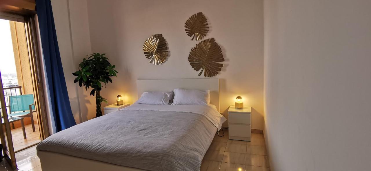Sea Apartment *