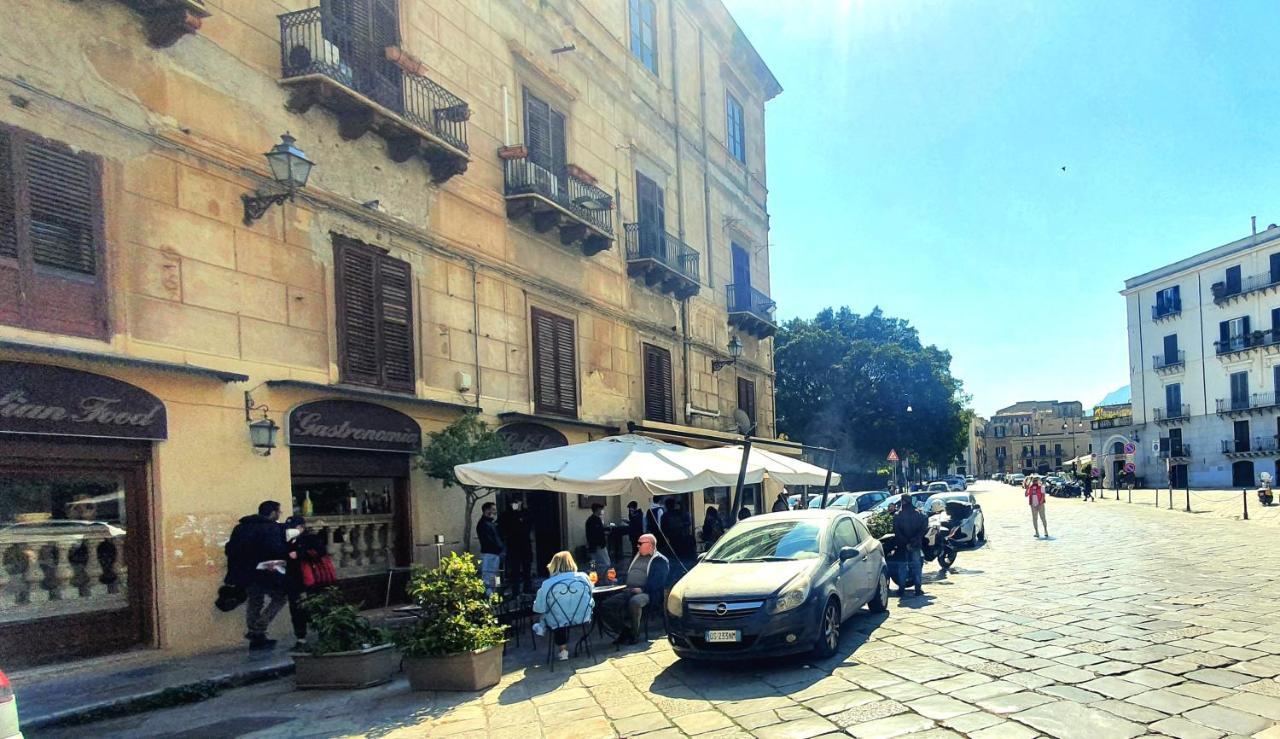 Guest house Garibaldi 29 - Piazza Marina A - In Pieno Centro. 2*