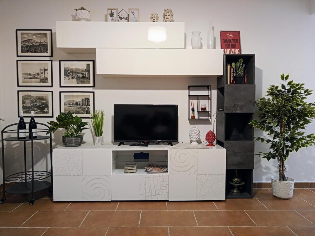 Appartamento Zisa Ai Cantieri Culturali-appartamento Per Lunghi Soggiorni *