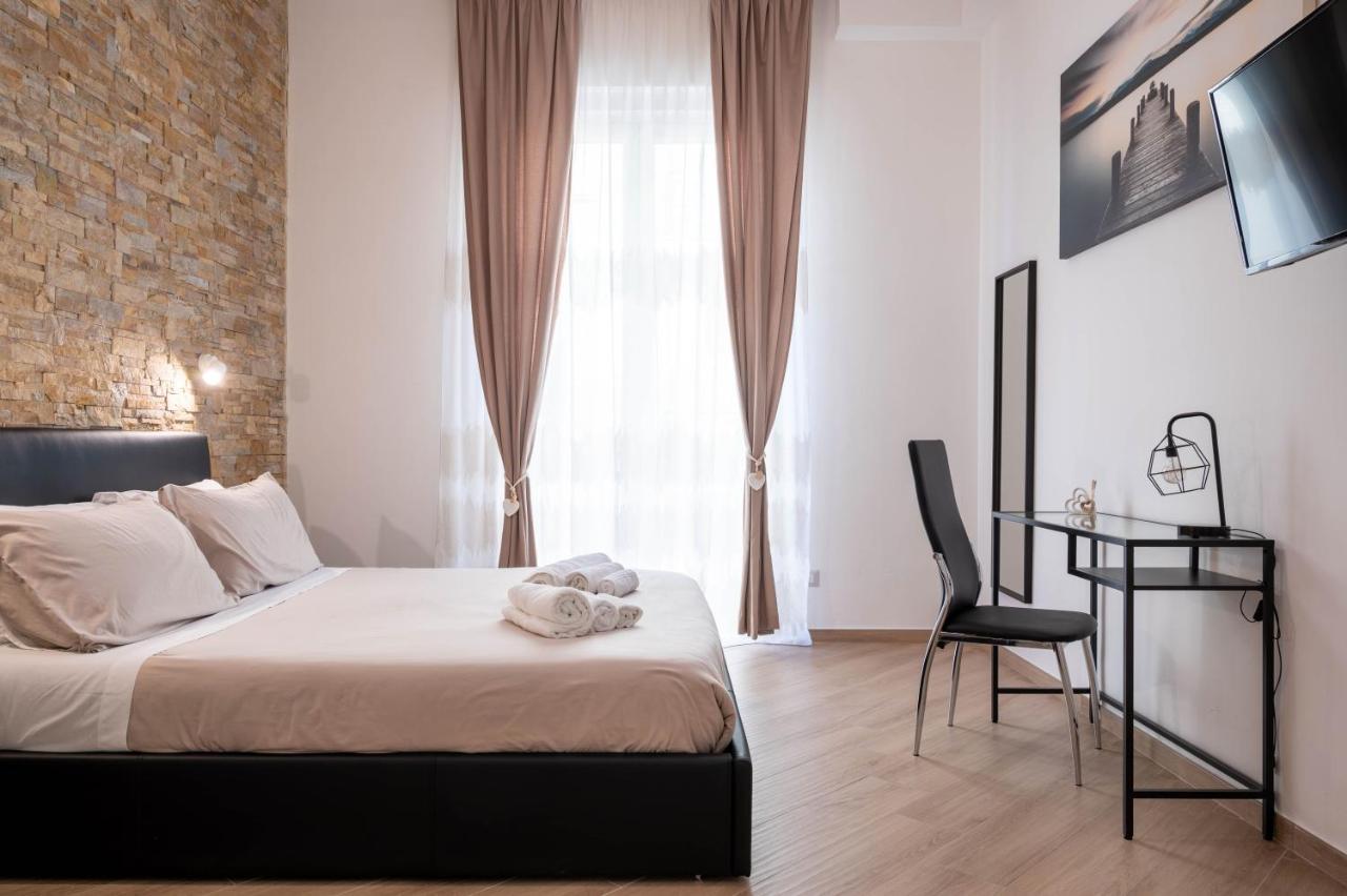 Maqueda House *