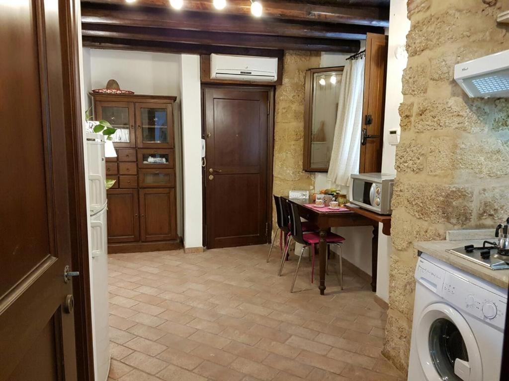 Apartment Le Case Del Vernagallo