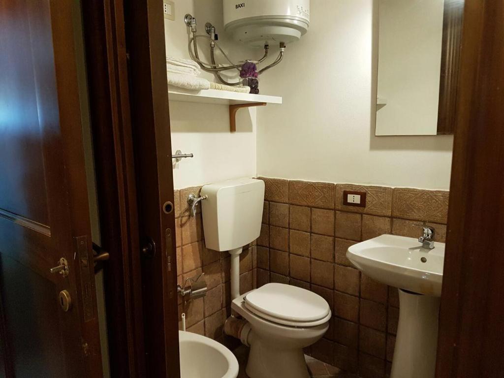 Le Case Del Vernagallo Apartment Palermo