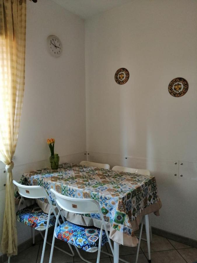Amuri Siculo, Centro * Palermo