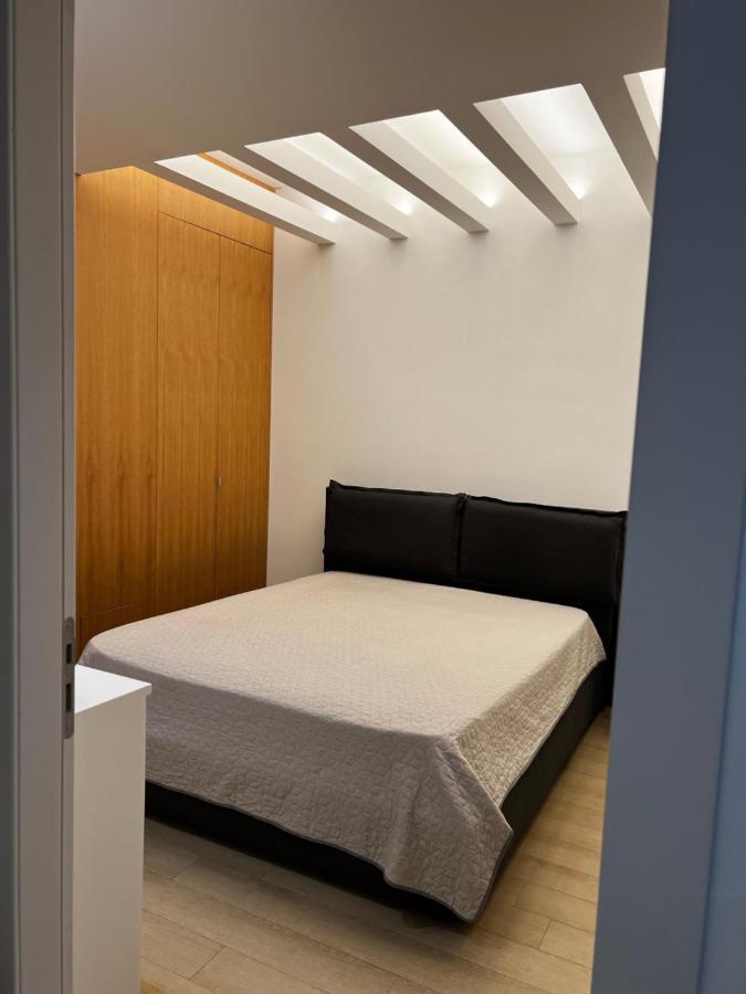 Lux In Historical Center Of Apartment Palermo