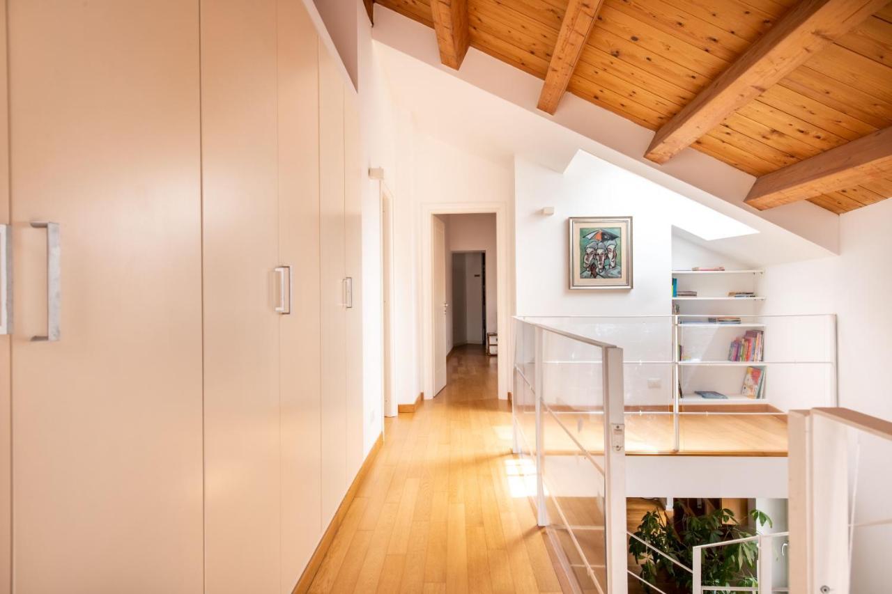 Apartment Vittorio Emanuele With Terrace By Wonderful Italy *