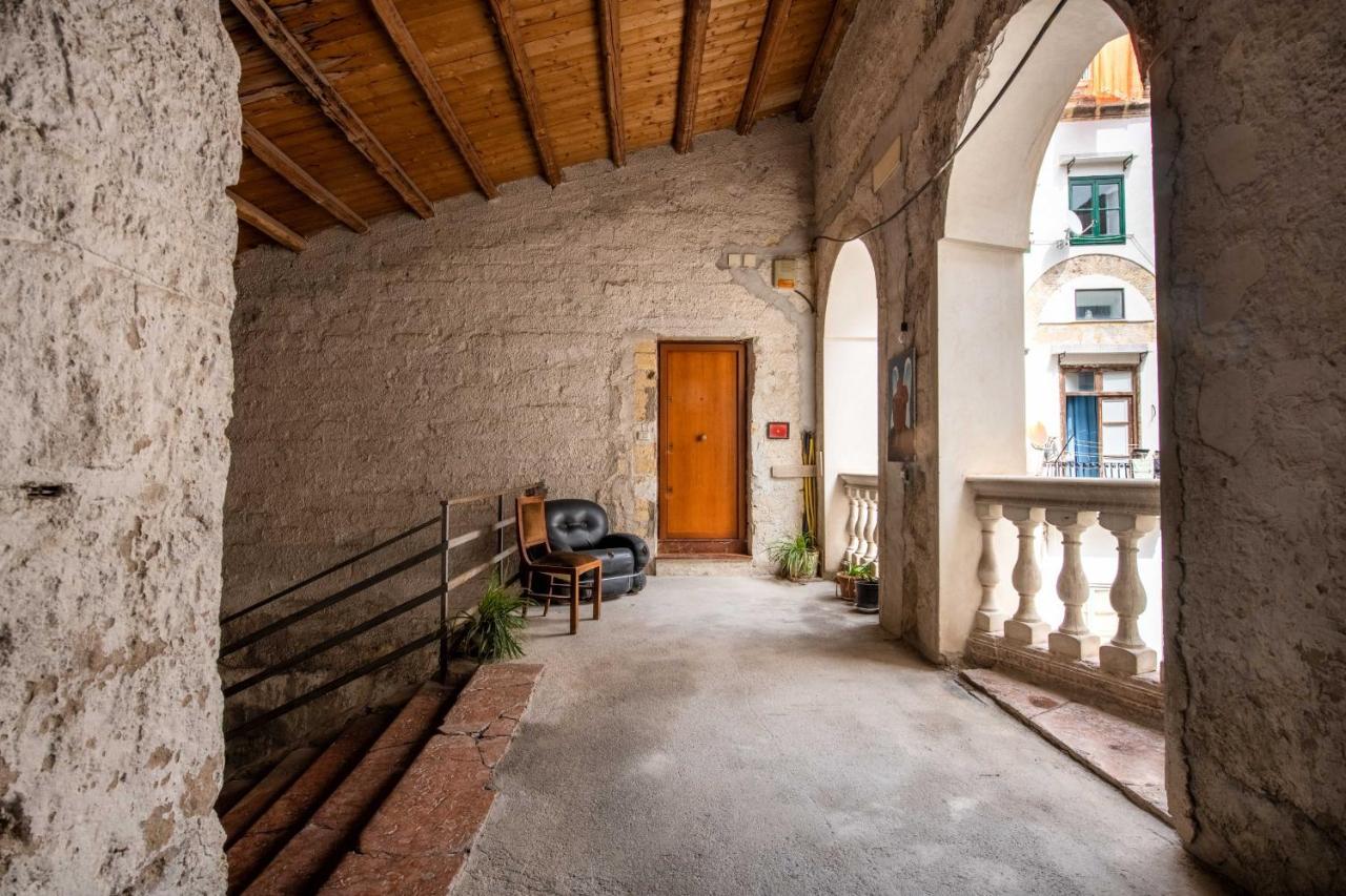Vittorio Emanuele With Terrace By Wonderful Italy Apartment *