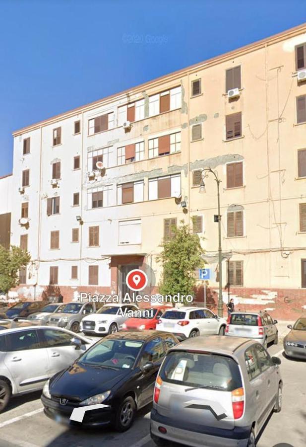 Stanza Privata Dotata Di Tutti I Comfort-centro Storico Alloggio in famiglia