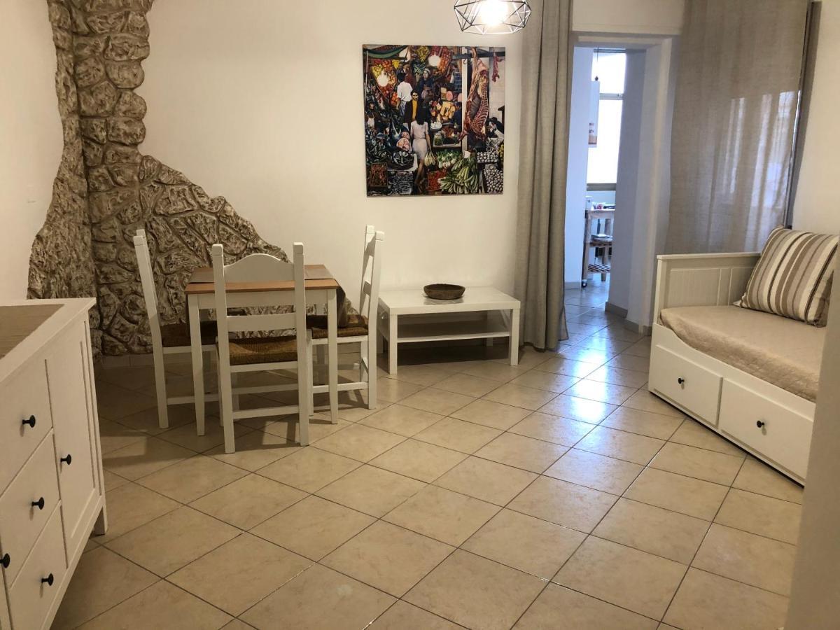 Dal Porto Al Politeama Apartment *