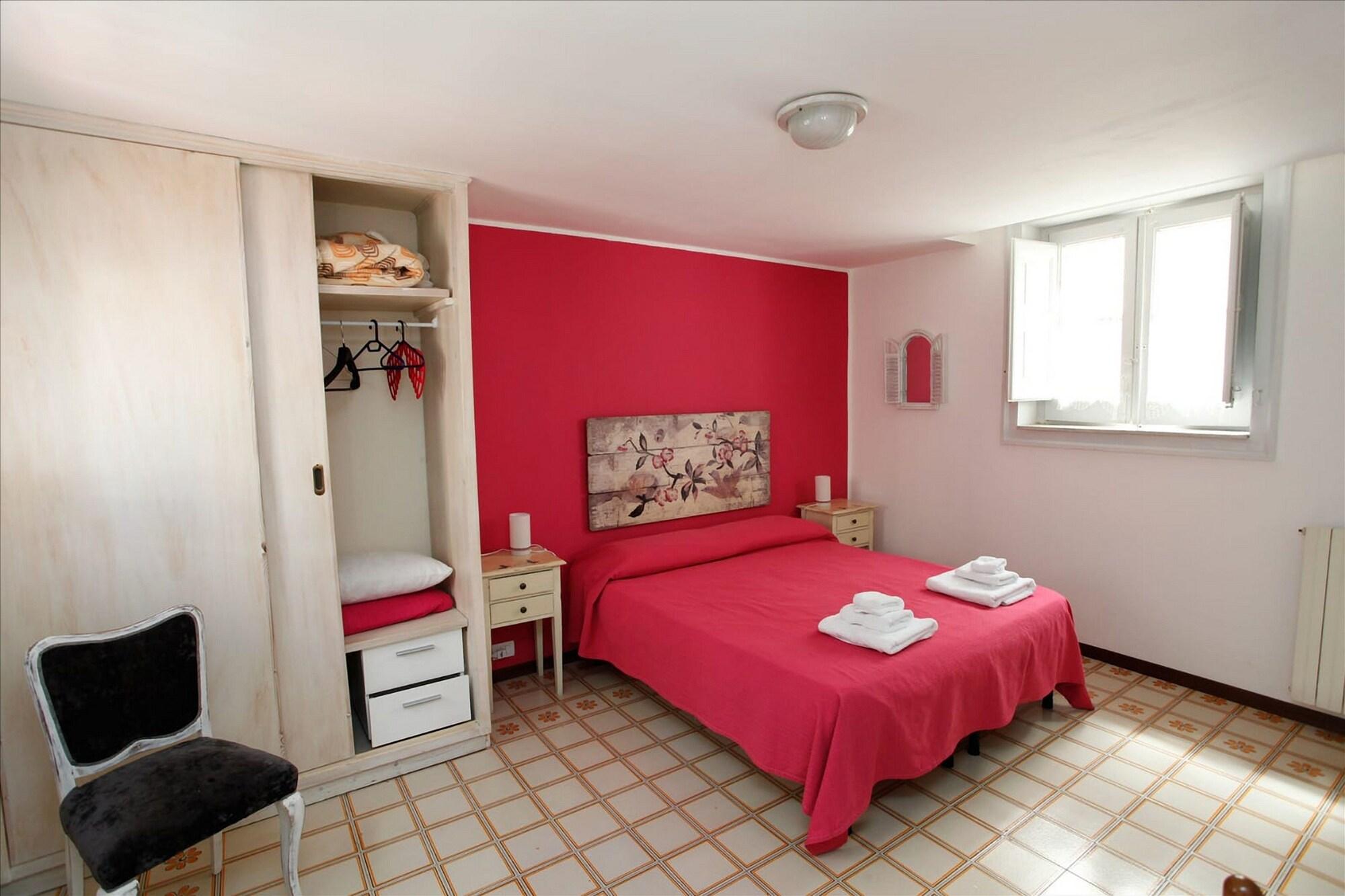 Liberta Bed & Breakfast 2*