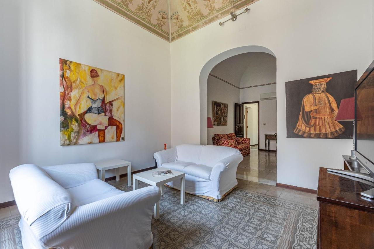 Casa Albanese Con Affreschi By Wonderful Italy Apartment