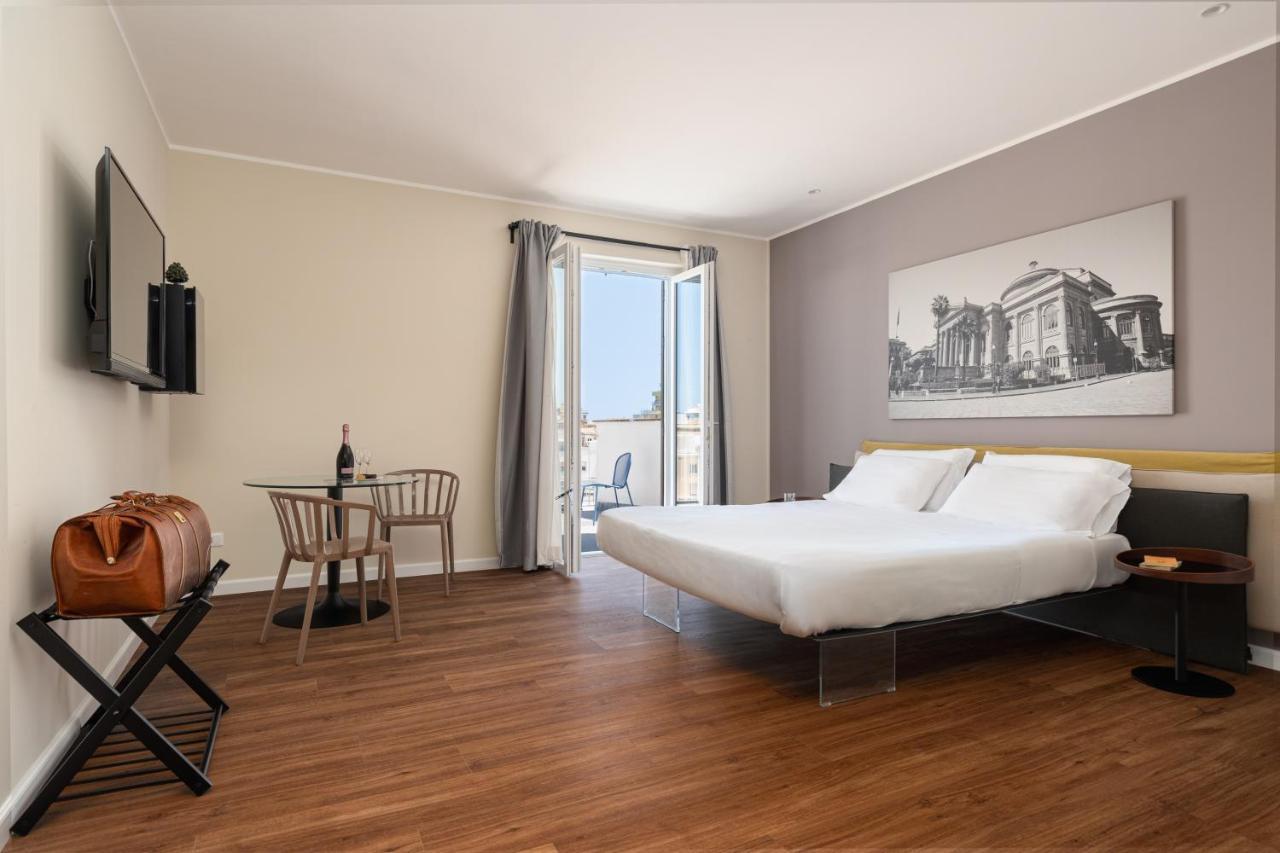 Al Centro Di Con Terrazza Privata *