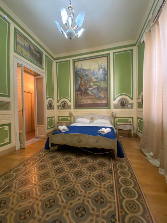 Gasthof Hollywood Inn Palermo